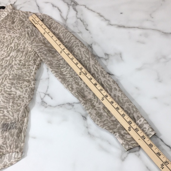 Joe's Tan Silk Rock Leopard Button‎ Front Shirt Womens XS Sheer Long Sleeve - Picture 10 of 11